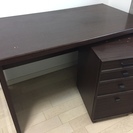 転居を機会にシングルベットと机をどなたかに譲ります。の画像