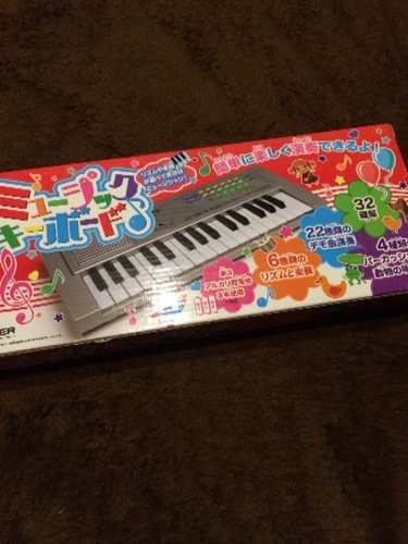 おもちゃ♡ミュージックキーボード