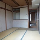 🌟　テラスハウスの２階の一室シェア6000円　ＪＲ野崎駅　歩いて２０分　 - シェアハウス