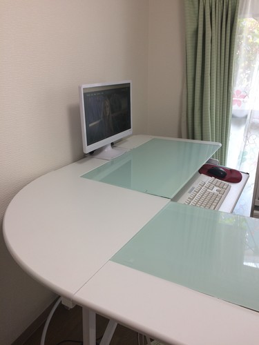 ガラス板　白　L字パソコンデスク　使い勝手◎