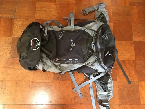 値下げ❗️Osprey ケストレル 38　グレー M/Lサイズ