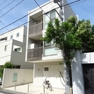 平成24年築浅物件！内装リフォーム済、周辺は閑静な住宅地！仲介手...