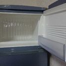 2ドア冷蔵庫 差し上げます。の画像