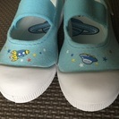 【新品、タグ付き】キッズイラスト付き上履き【サイズ14cm】の画像