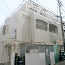 ☆三軒茶屋駅徒歩3分の好立地☆南西角部屋・２DK☆新規内装フルリ...