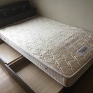 美品❗️セミダブルベッド引き出し付きNO②
