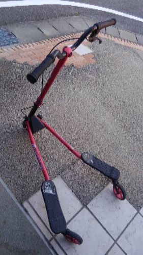 トイザラスで購入したワイフリッカーです。