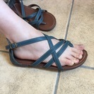 GUのグリーンサンダルMサイズの画像
