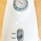 防災防犯ダイレクト 手回し充電式 ダイナモ多機能ライト 3灯式LEDライト◆一台四役の画像