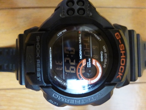 超人気 G-SHOCK GDF-100  　　　☆20.000円 ! ! ! 　※消費税頂きません。