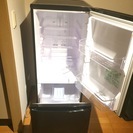 【大特価中古冷蔵庫】【1人暮らしにピッタリ！】2013年製造三菱冷蔵庫 2ドア （146リットル）綺麗なブラックの画像