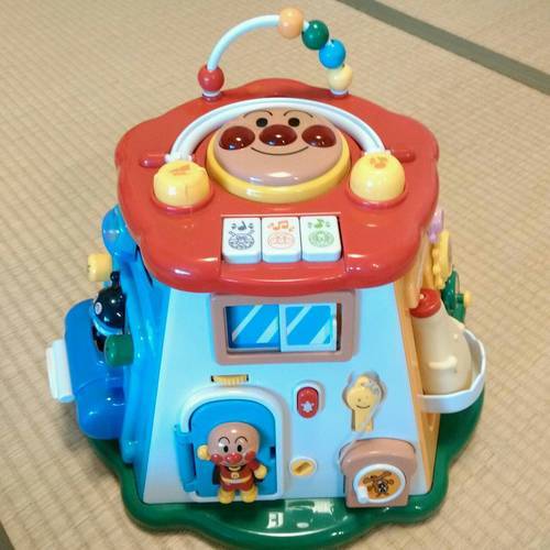 アンパンマンのおおきなよくばりボックス