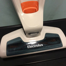【半年保証】掃除機 Electrolux ZB3002W 中古の画像