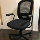 デスク＆チェアの画像