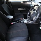 【誰でも車がローンで買えます】FMヨコハマ84.7でCMオンエア中！カンタン審査の自社ローン専門中古車販売店！☆HDDナビ　キーレス　HIDライト☆　フォレスター　　2.0XS　シルバー　完全自社ローン※金利０％ の画像