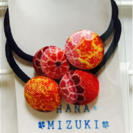 ハンドメイド ちりめん くるみボタン ヘアアクセサリーの画像