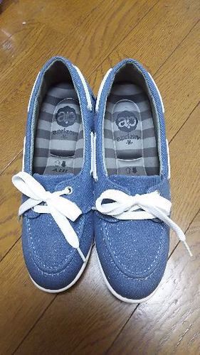 ほぼ新品の靴