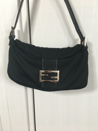 FENDIバック(正規品)