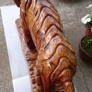 昭和レトロ 重厚な虎の置物です。の画像