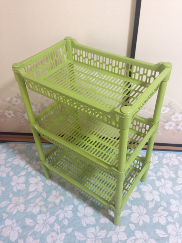 レトロな緑色のラック  棚  収納