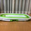 折りたためるベビーバス　リトルプリンセス　（水浴び用にも使用できます）の画像