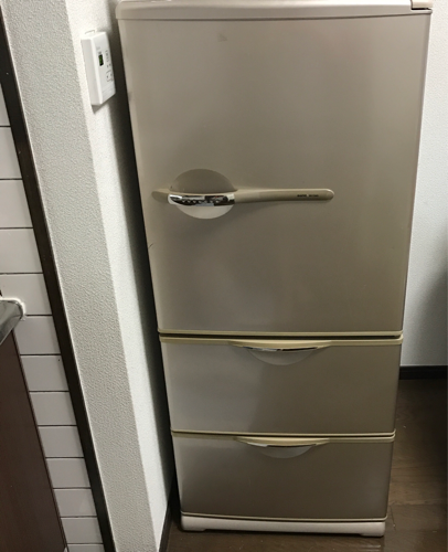 SANYO SR-T26G 冷蔵庫 (おにさん) 久留米の家電の中古あげます