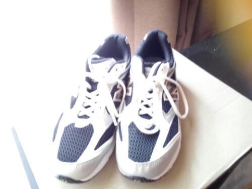 スニーカー newbalance M543BW