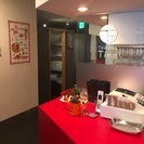 ホールスタッフ“急募”の画像