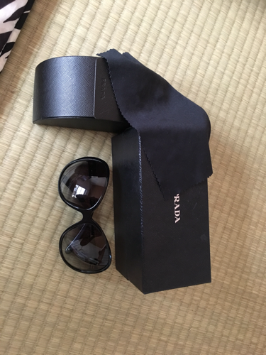 PRADA プラダ サングラス