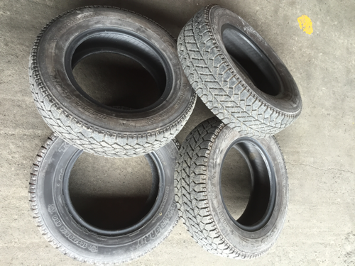 185/70r14スタッドレス4本セット
