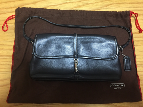 再値下げ【COACH】黒革 ショルダーバッグ/収納袋付き