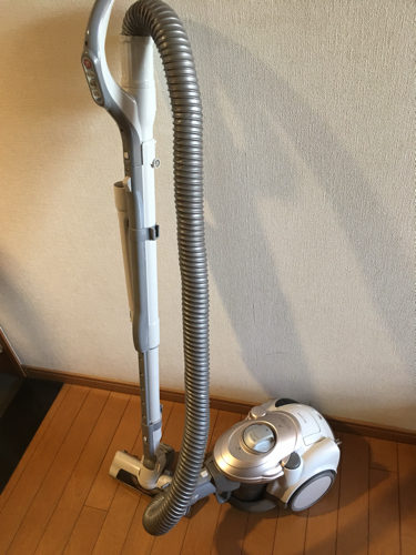 掃除機 シャープ サイクロン掃除機 美品
