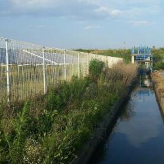 太陽光発電所の除草　草刈りまたは除草剤撒き（有償）