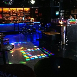★Cafe Restaurant Bar FUNKY★一緒に盛り上げてくれるスタッフ募集‼︎の画像