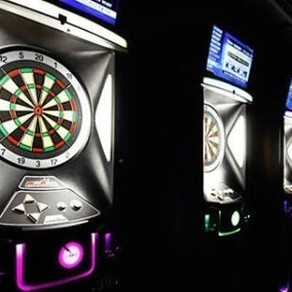 Let's Play Darts ٩( ᐛ )و