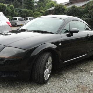 【乗出し39.9万円！】AUDI TT ブラック 車検30年5月...