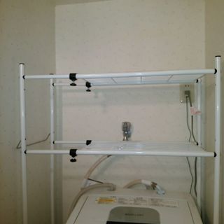 洗濯機用ラック　早期取引　の画像