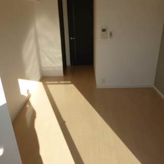7.7帖で広い☆水商売可☆初期費用安い☆ - 不動産