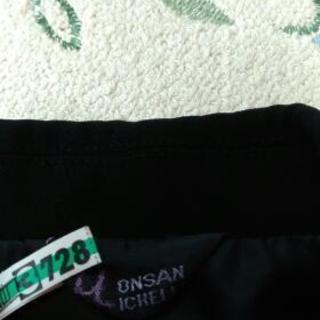 黒のジャケットの画像