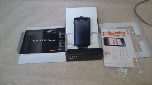 東芝　IS11T　スマホ