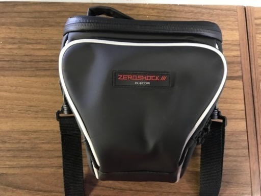 エレコム防水カメラバッグ中古