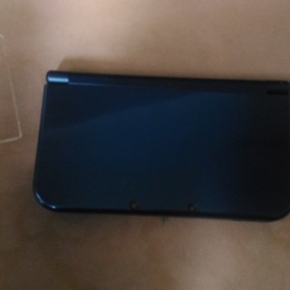 ニンテンドー3DS LLの画像