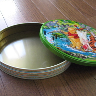 プーさん　ティガー　ピグレット　空き缶　ディズニーリゾートの画像