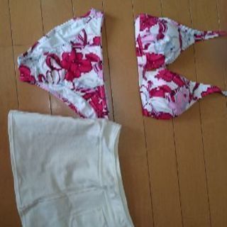 ビキニの画像