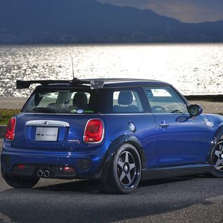 RK DESIGN◆ミニ　クーパーS　F56　リアウイング （アクリル翼端板） BMW MINI Cooper-S XM20◆送料無料‼◆の画像