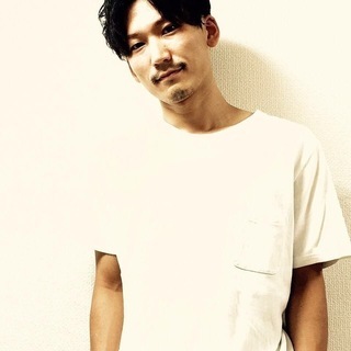 HOUSE　曜日:19:30　講師:SAKAPON