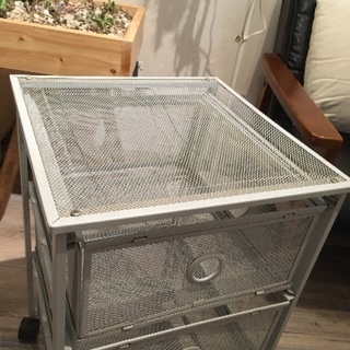 【価格ダウン】IKEA スチールラックの画像