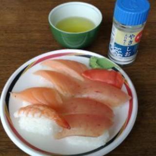 ご飯一緒に行ってくれる人