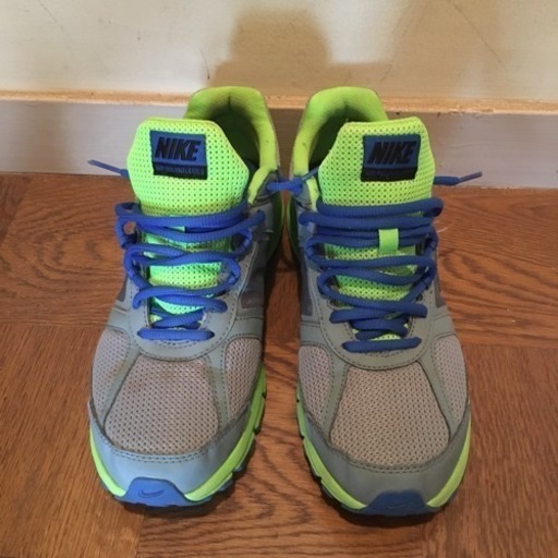 NIKE ランニングシューズ
