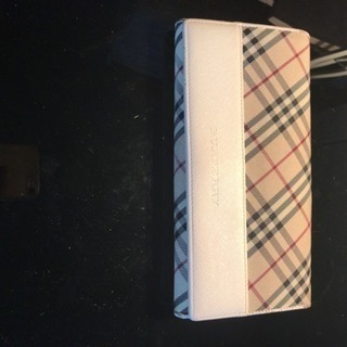 Burberry 財布